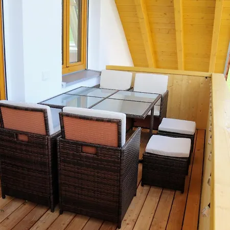 Baumkrone Im Happy Allgaeu - 2-Stoeckige Wohnung Mit Wohnnetz Leutkirch im Allgäu Extérieur photo